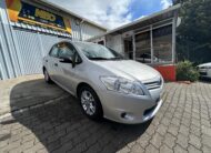 2010 Toyota Auris