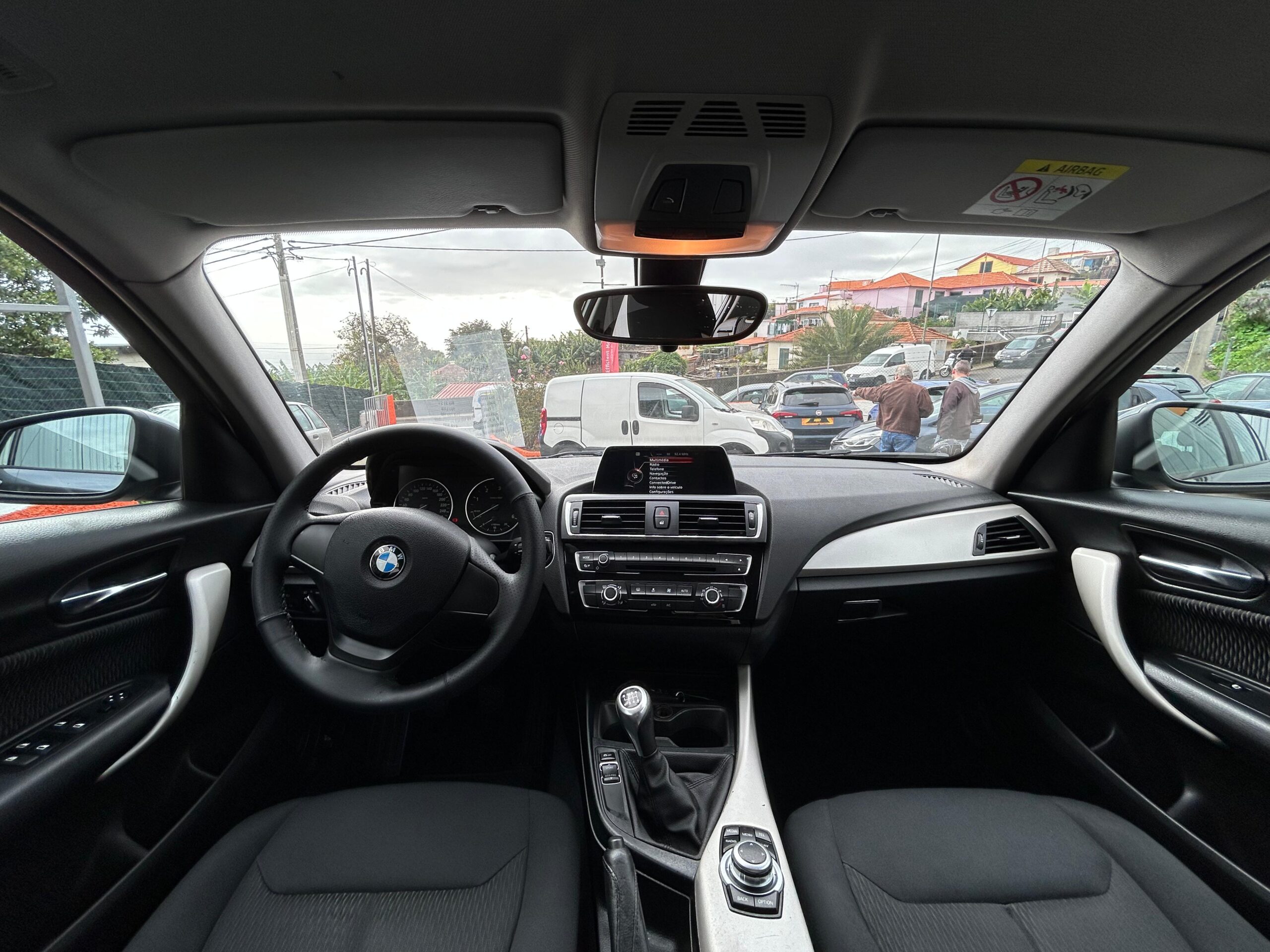 2015 BMW 116D