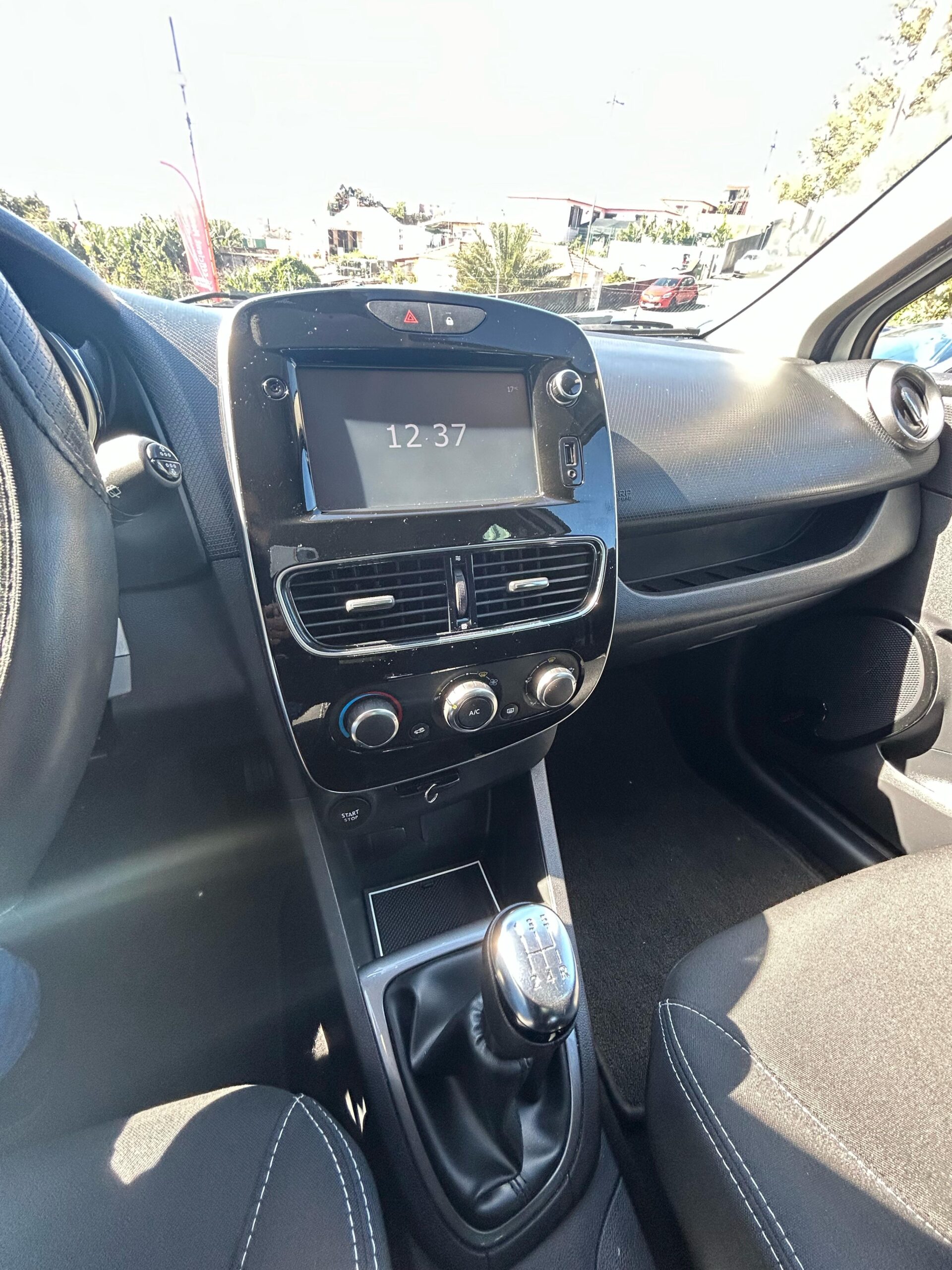 2017 Renault Clio TCE