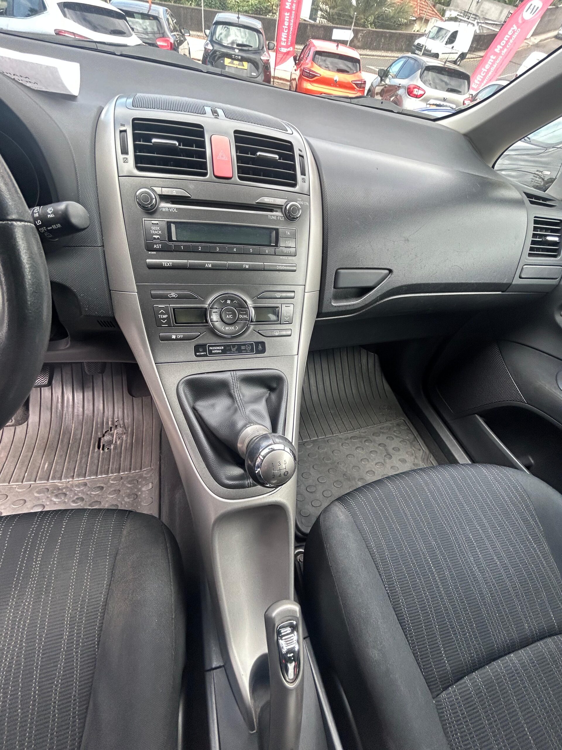 2007 Toyota Auris
