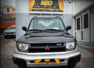 2000 Mitsubishi Pajero