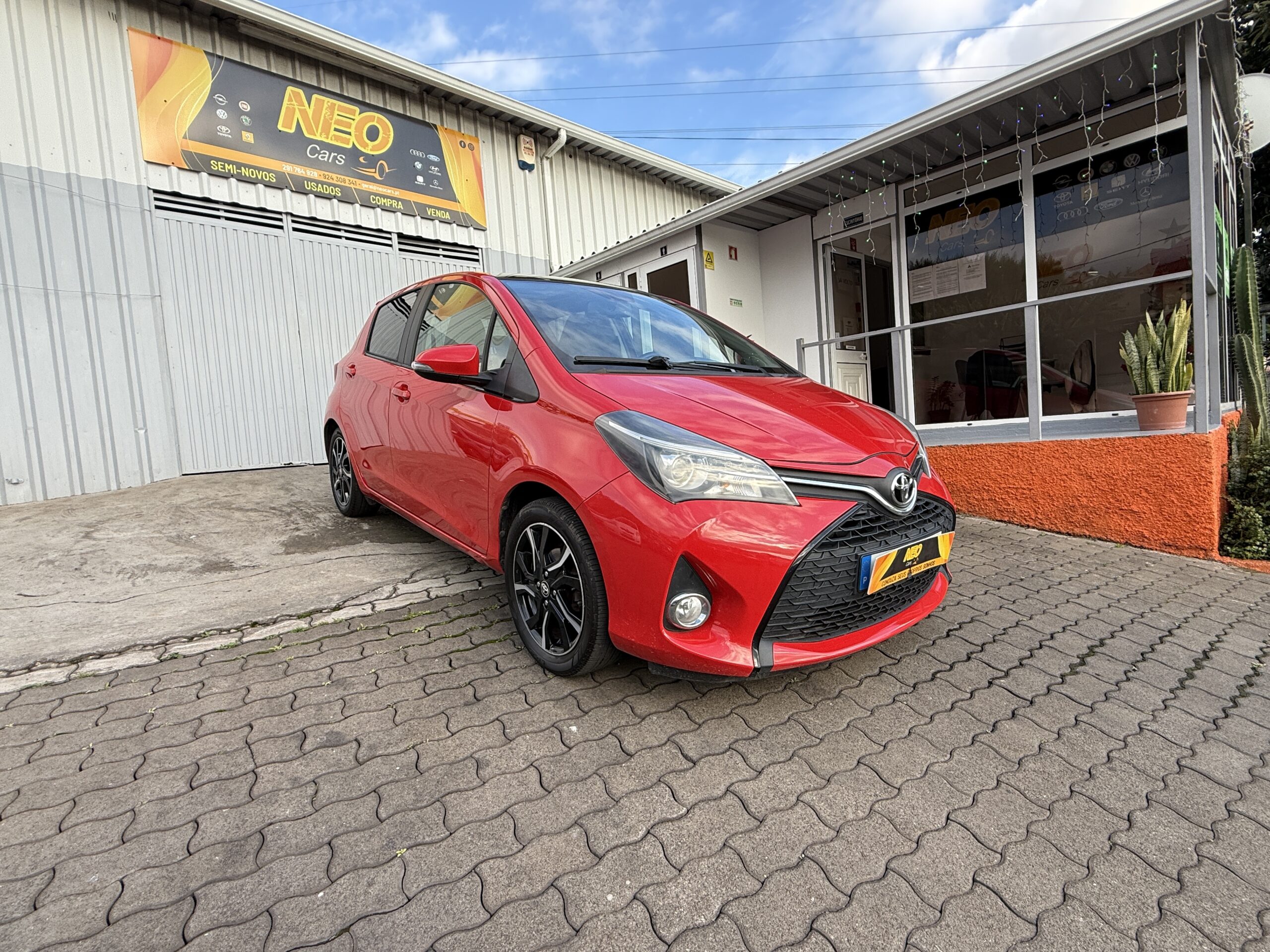 2015 TOYOTA YARIS