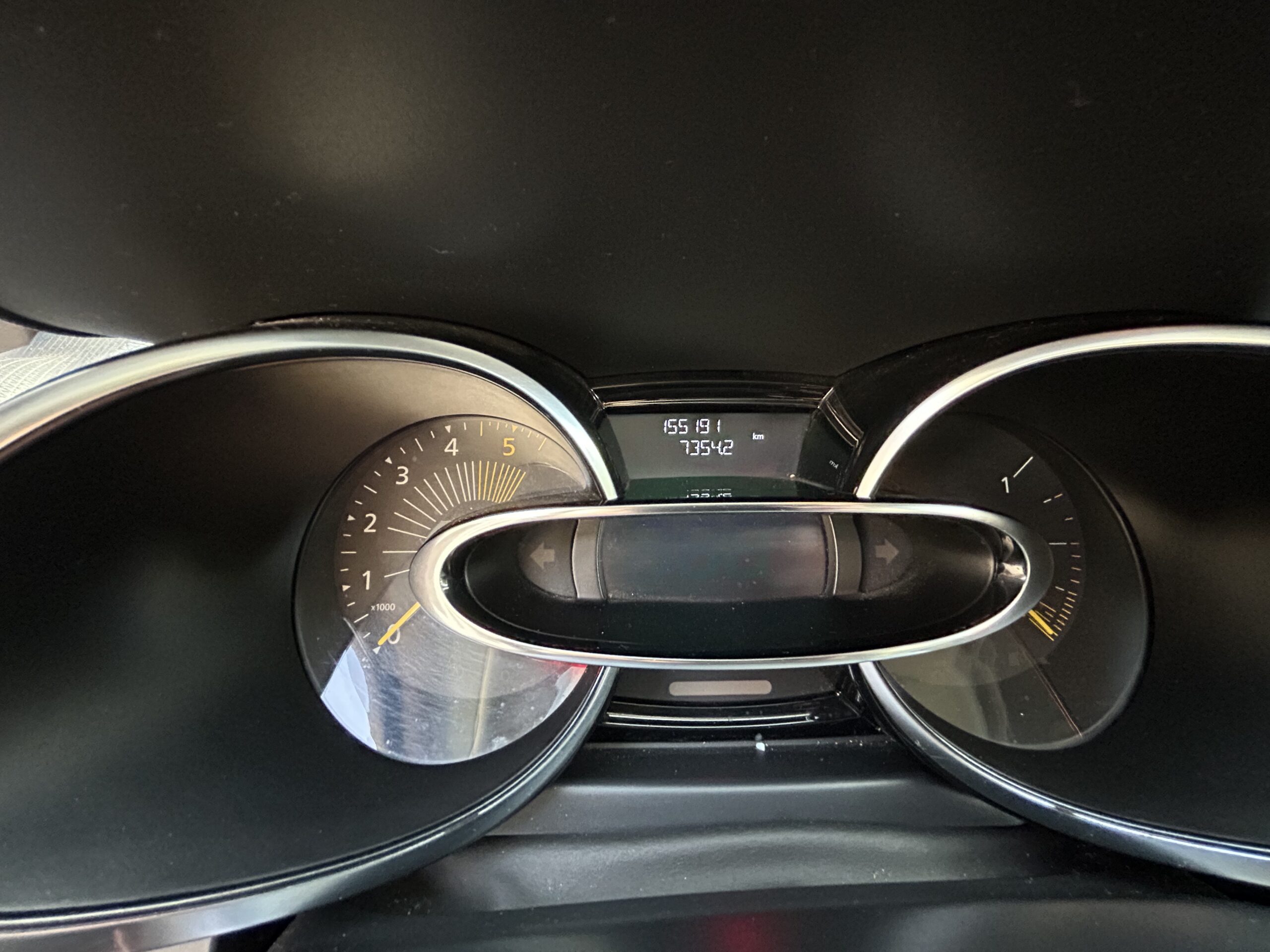 2015 RENAULT CLIO DCI