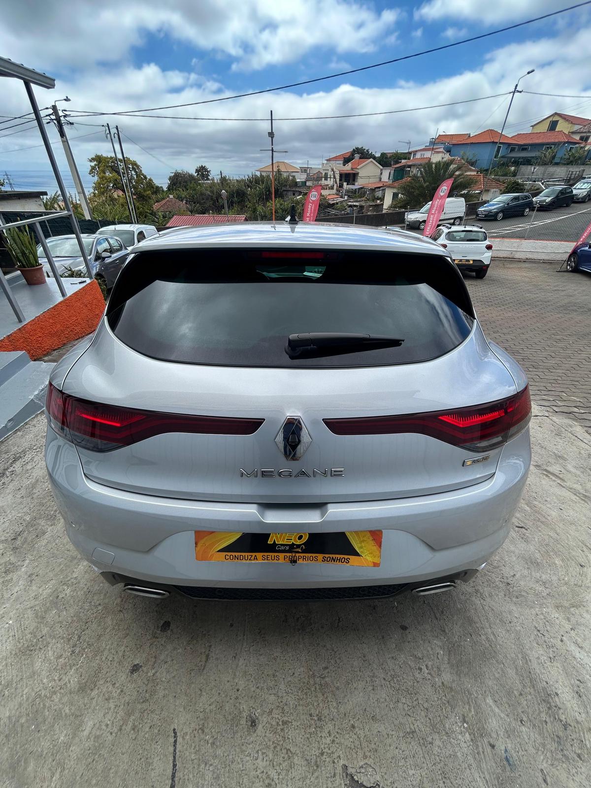 2021 RENAULT MEGANE