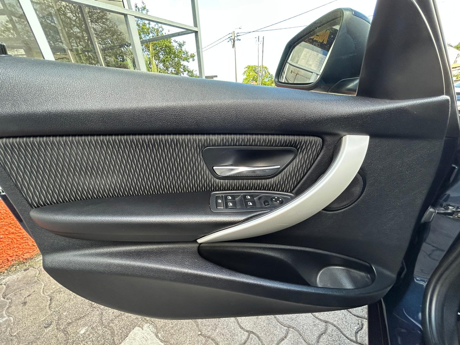 2013 BMW 320d