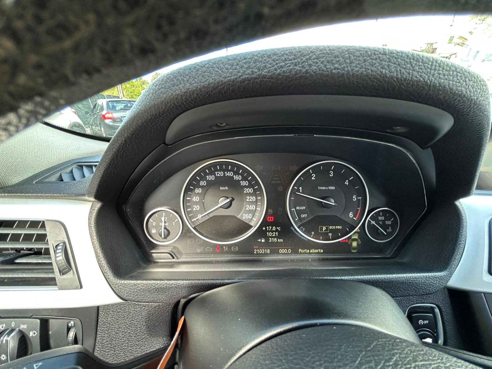 2013 BMW 320d