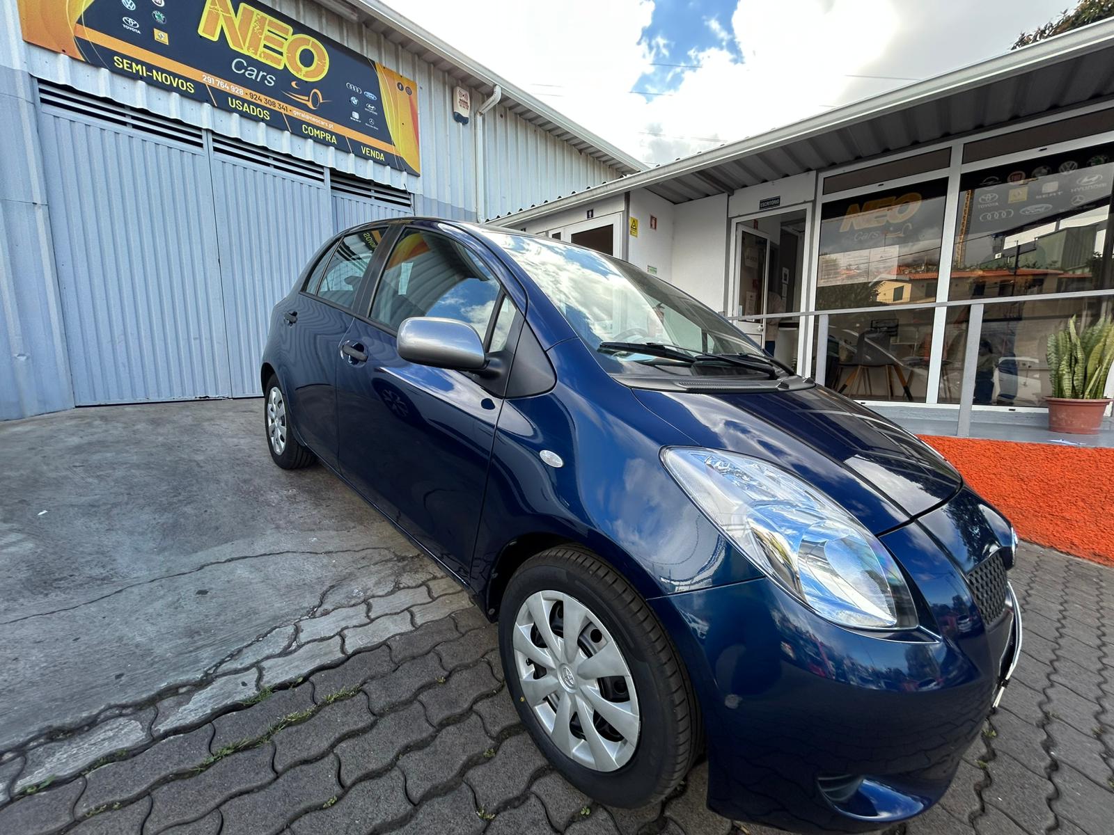 2009 TOYOTA YARIS