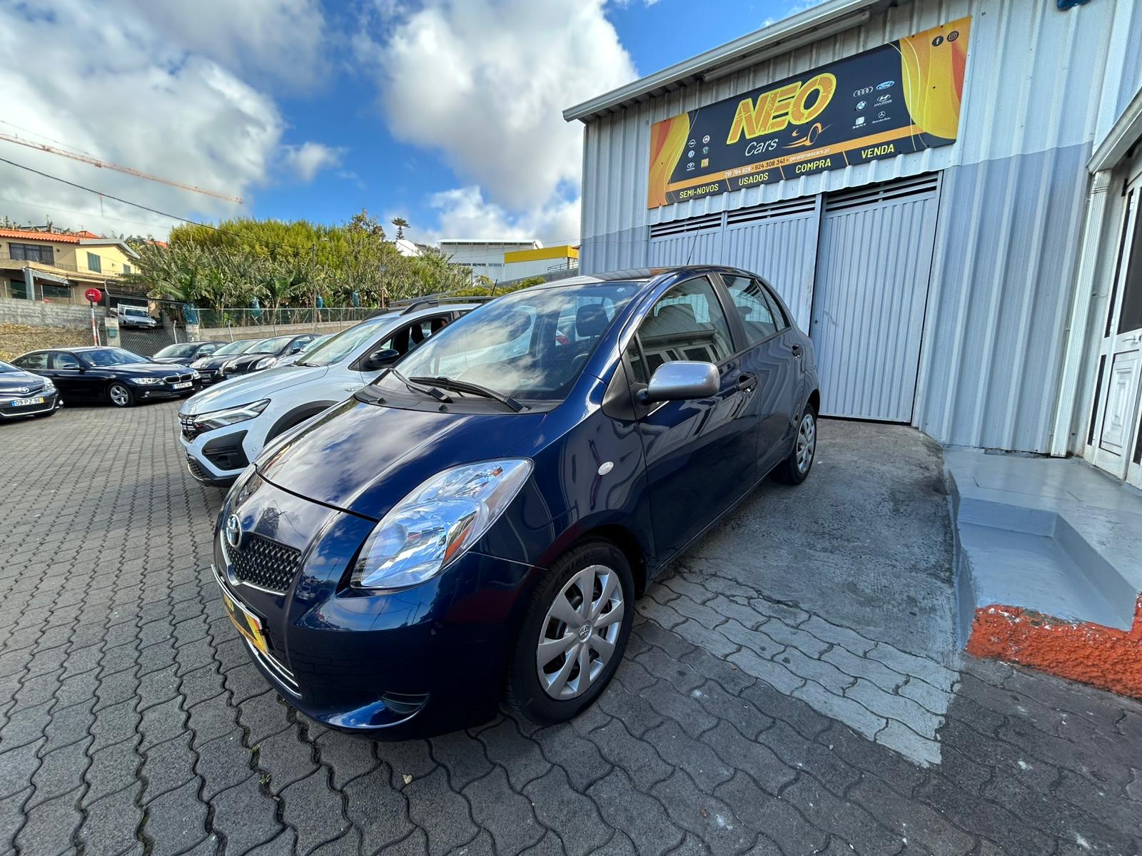 2009 TOYOTA YARIS