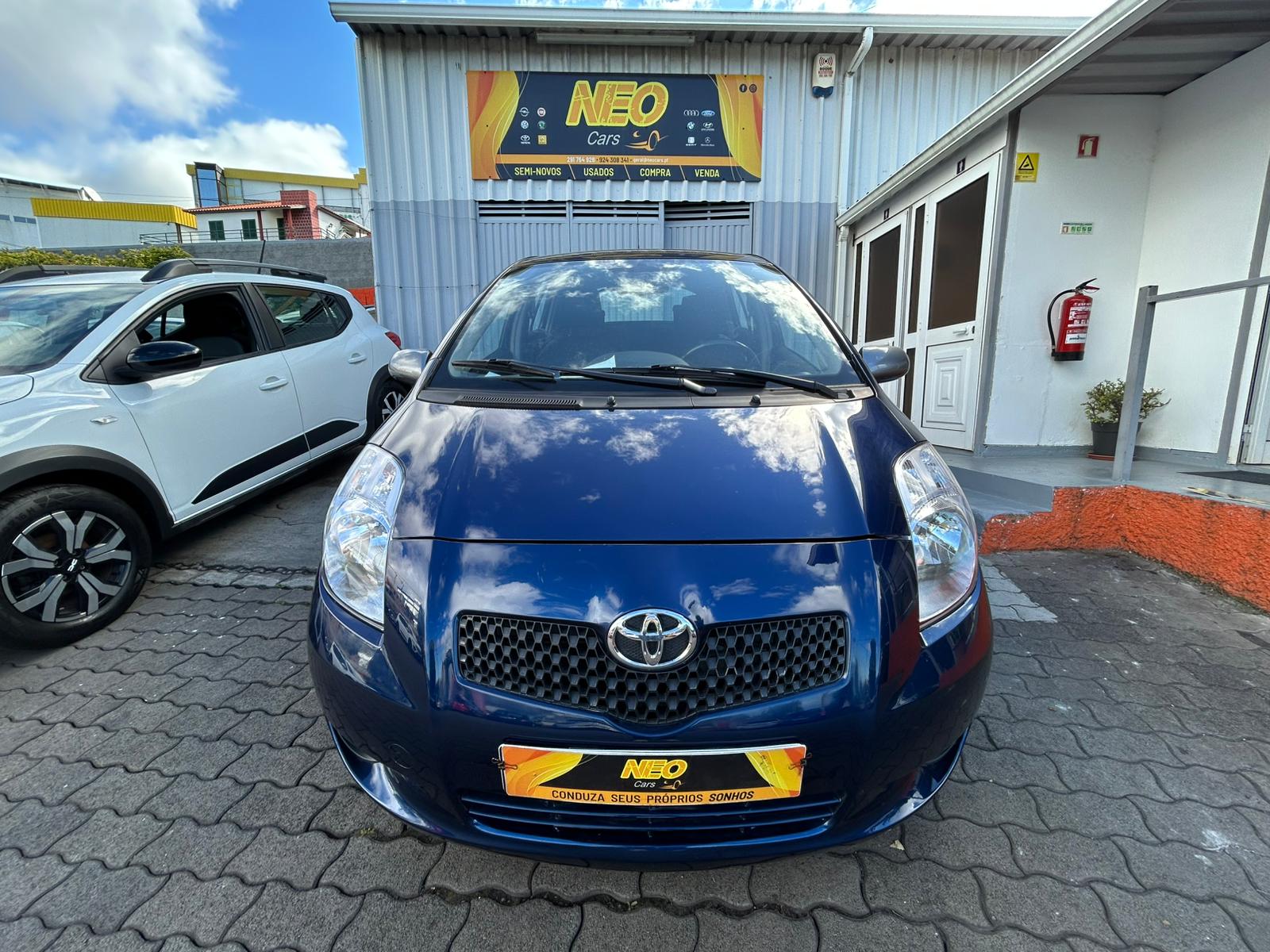 2009 TOYOTA YARIS