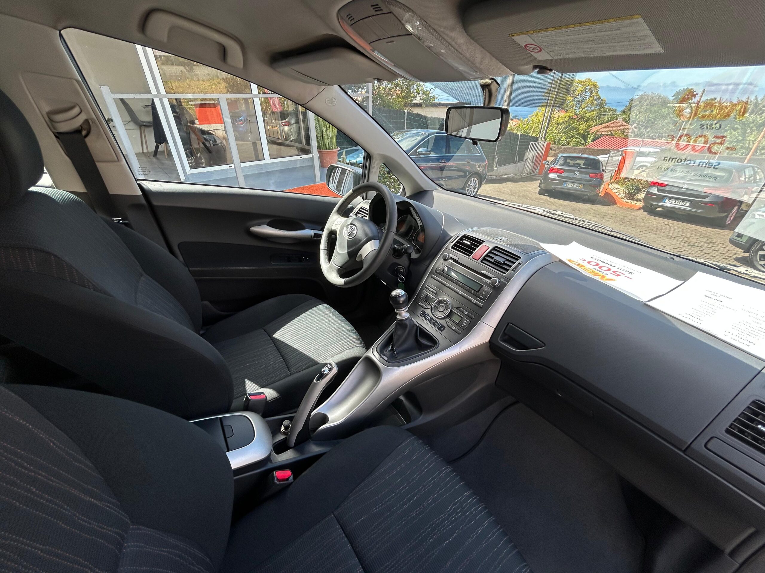 2009 TOYOTA AURIS