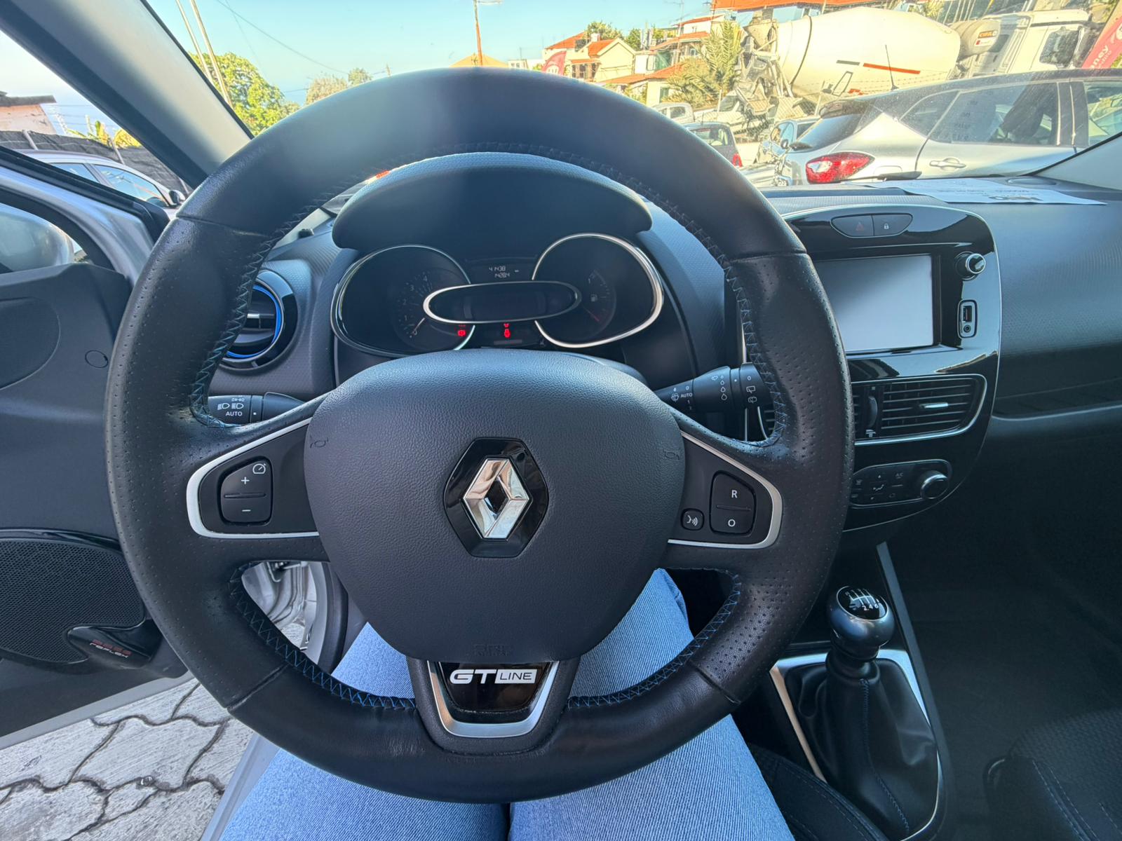 2017 RENAULT CLIO GT-LINE