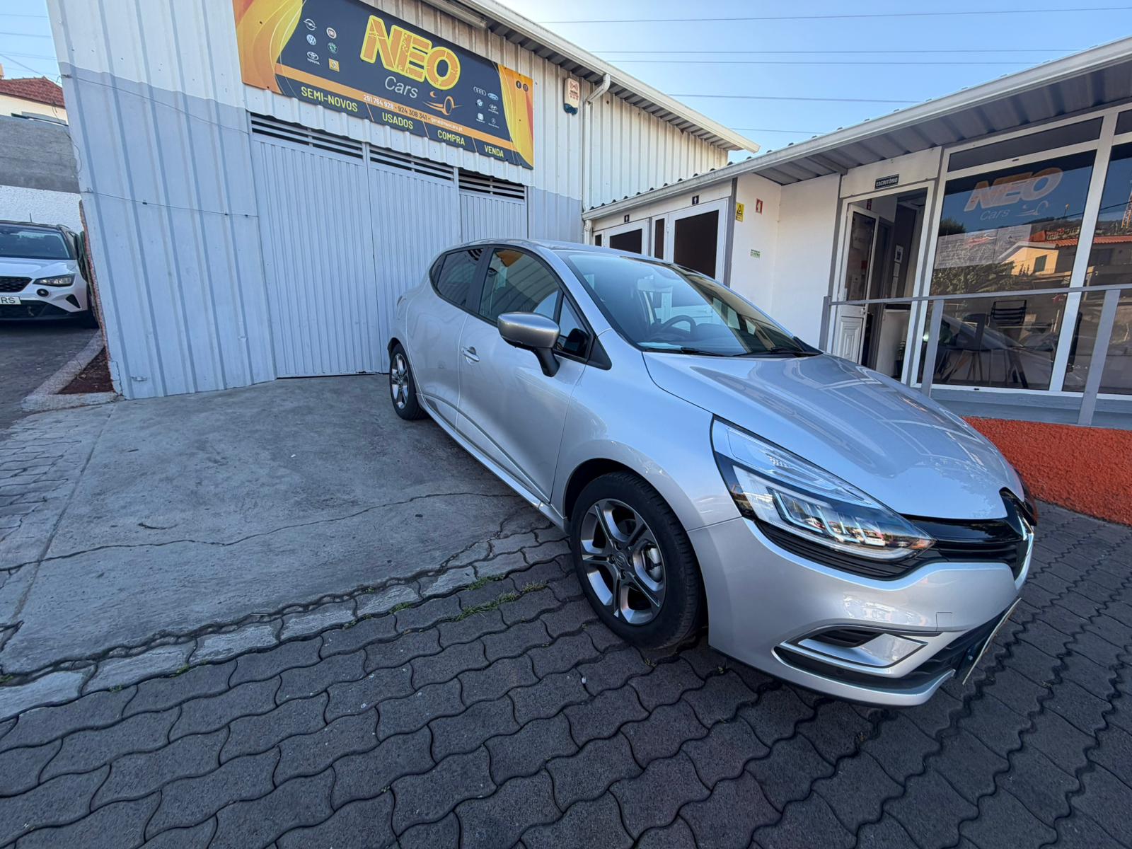 2017 RENAULT CLIO GT-LINE