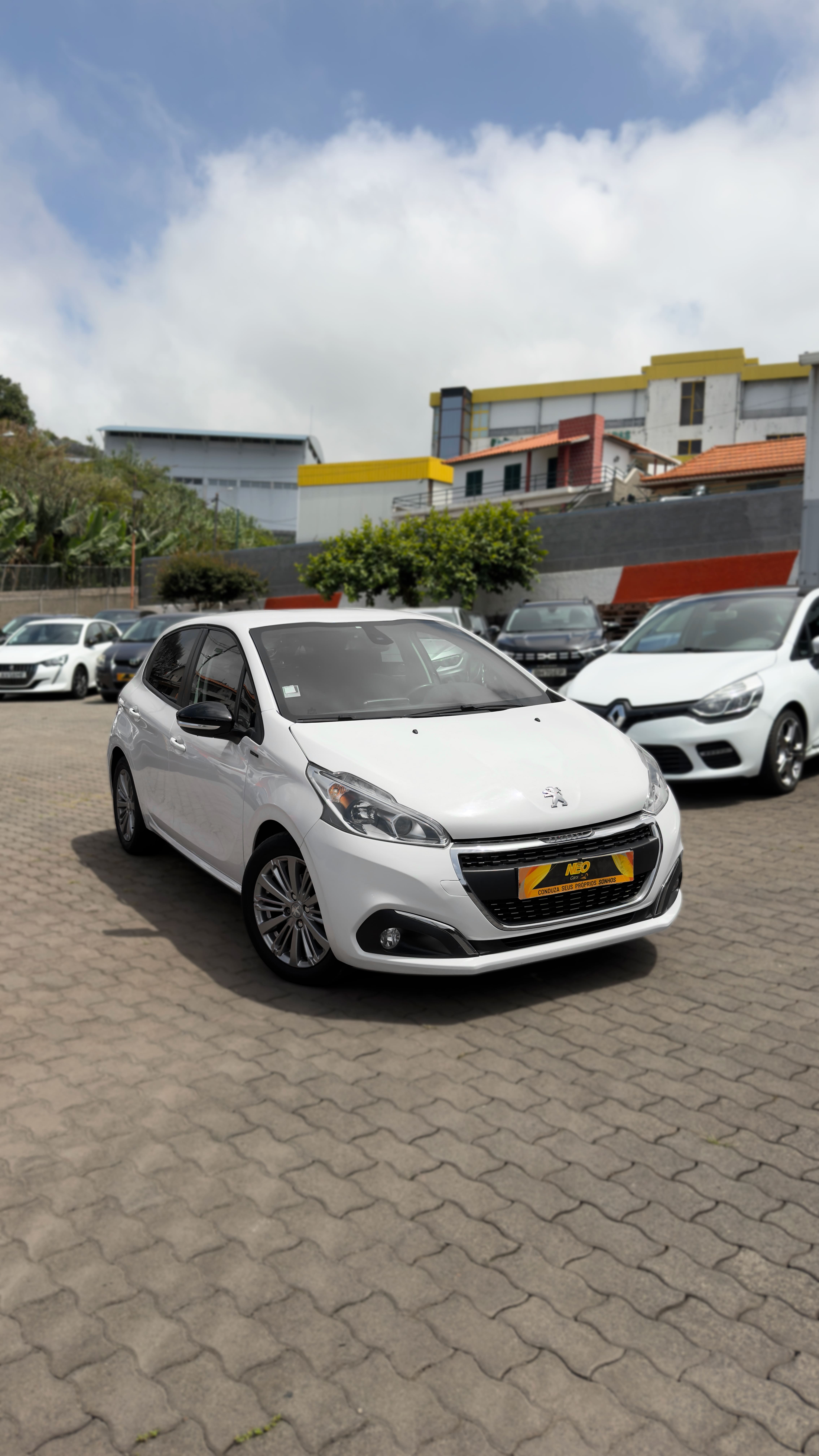 2018 PEUGEOT 208