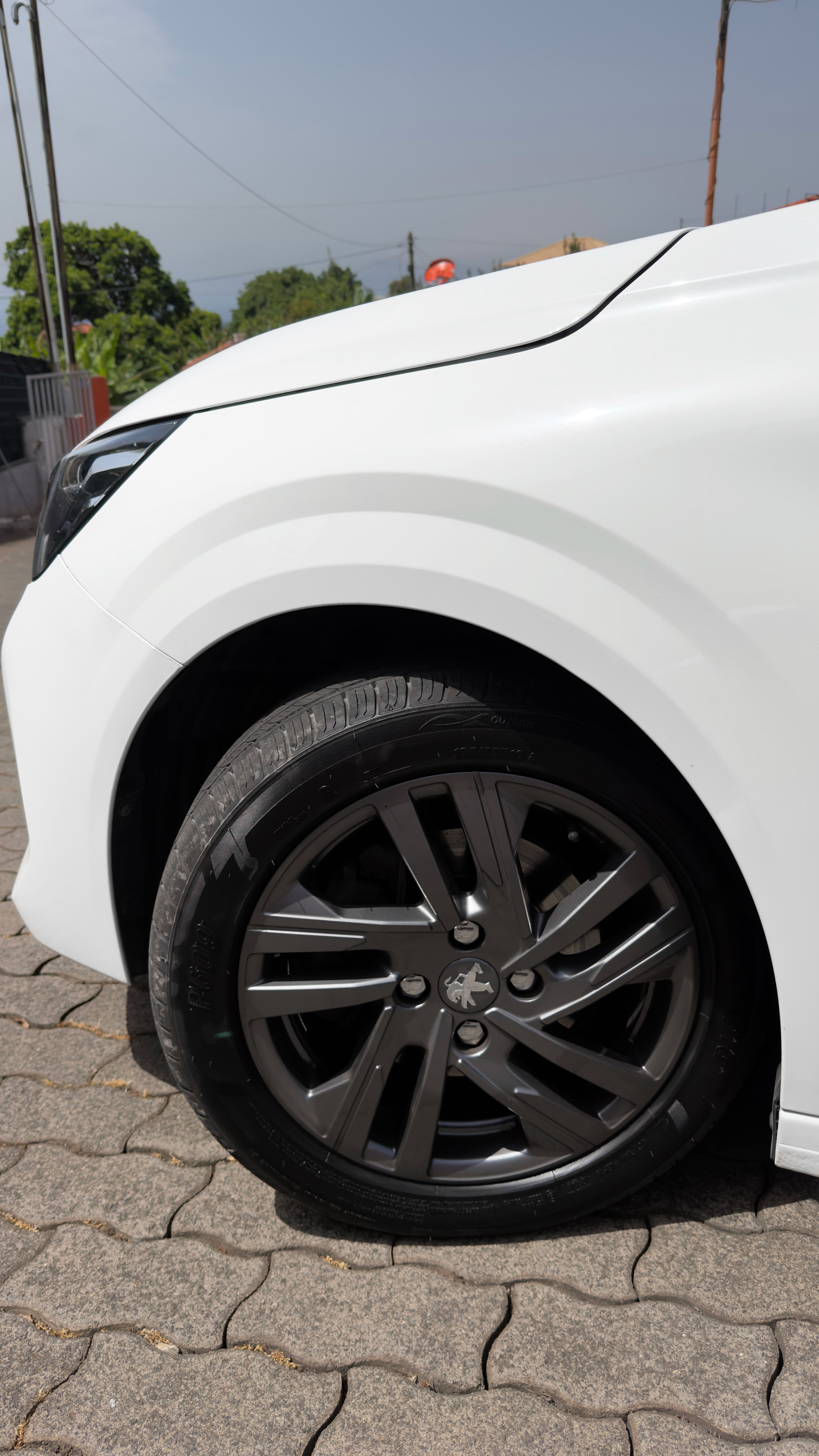 2022 PEUGEOT 208