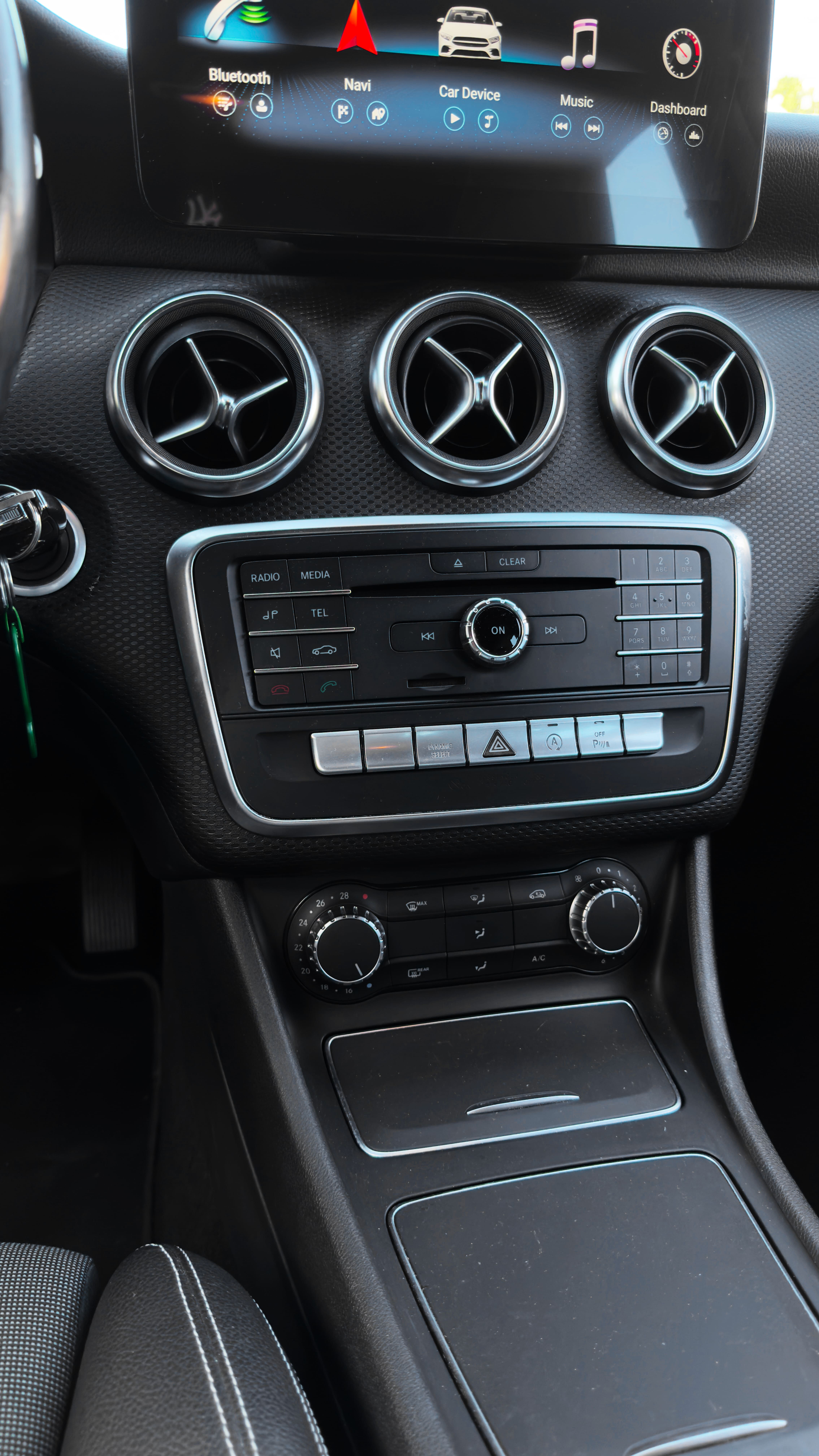 2015 MERCEDES BENZ A160
