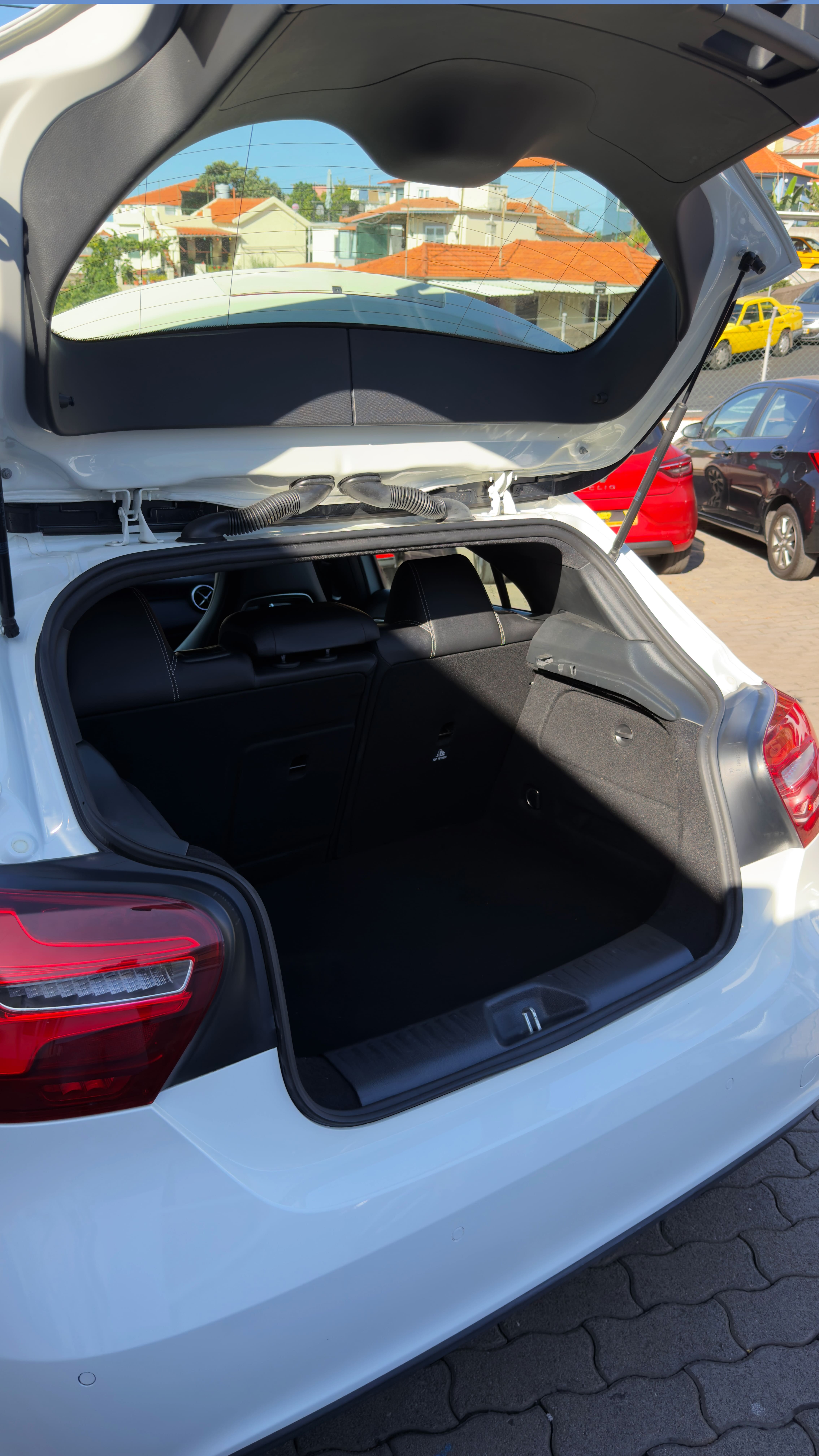 2015 MERCEDES BENZ A160