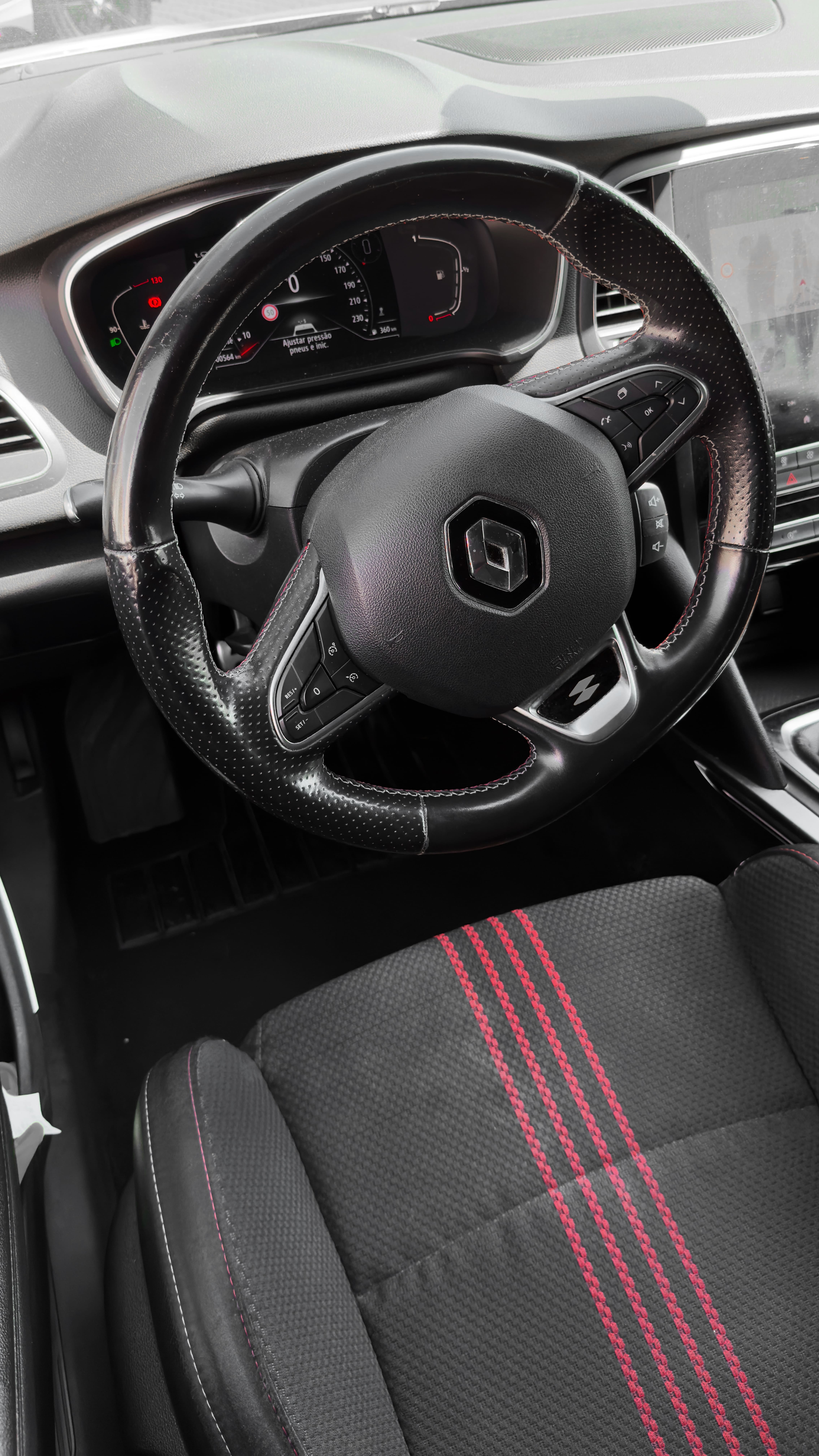2021 RENAULT MEGANE RS-LINE