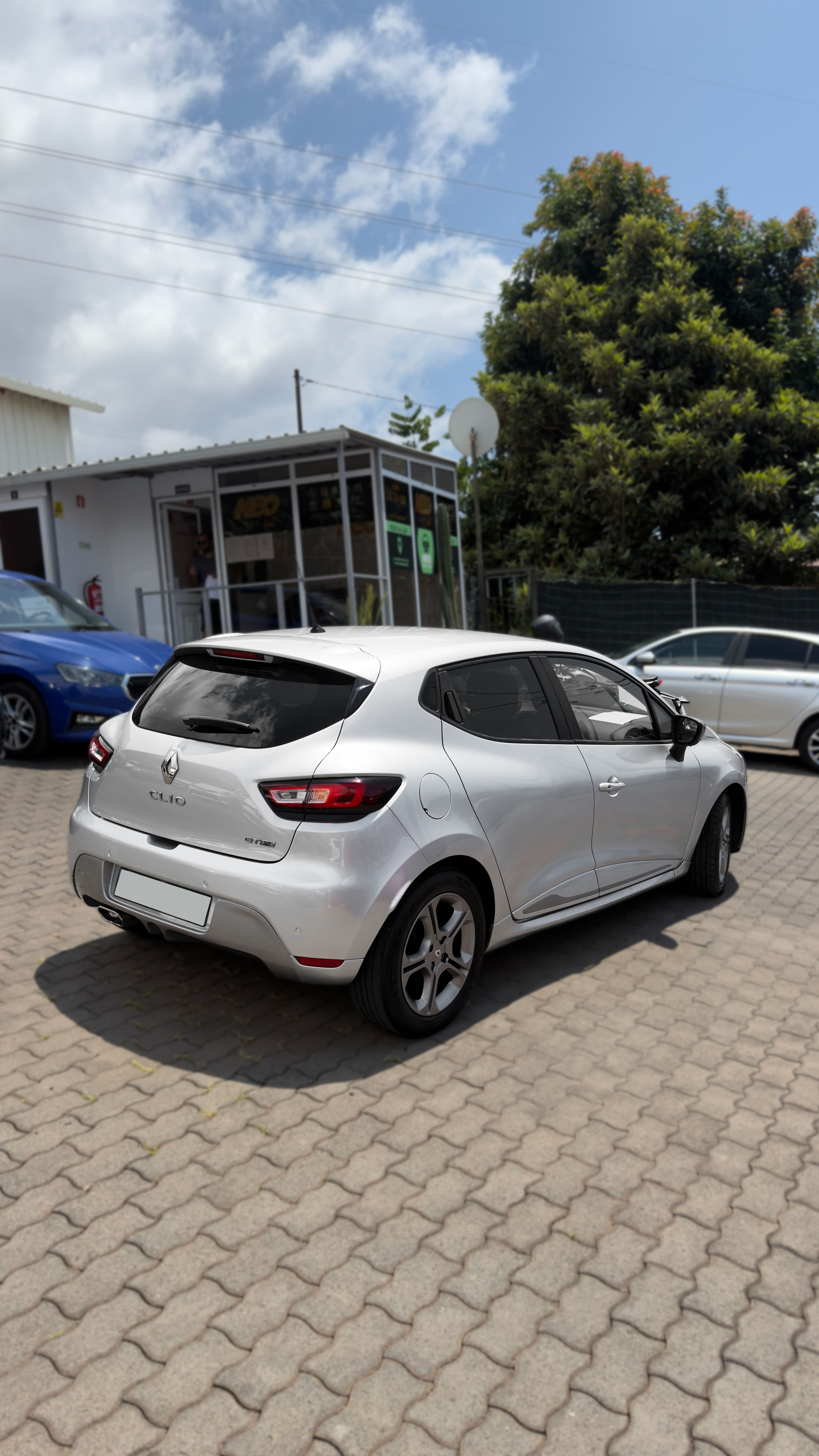 2018 RENAULT CLIO GT-LINE