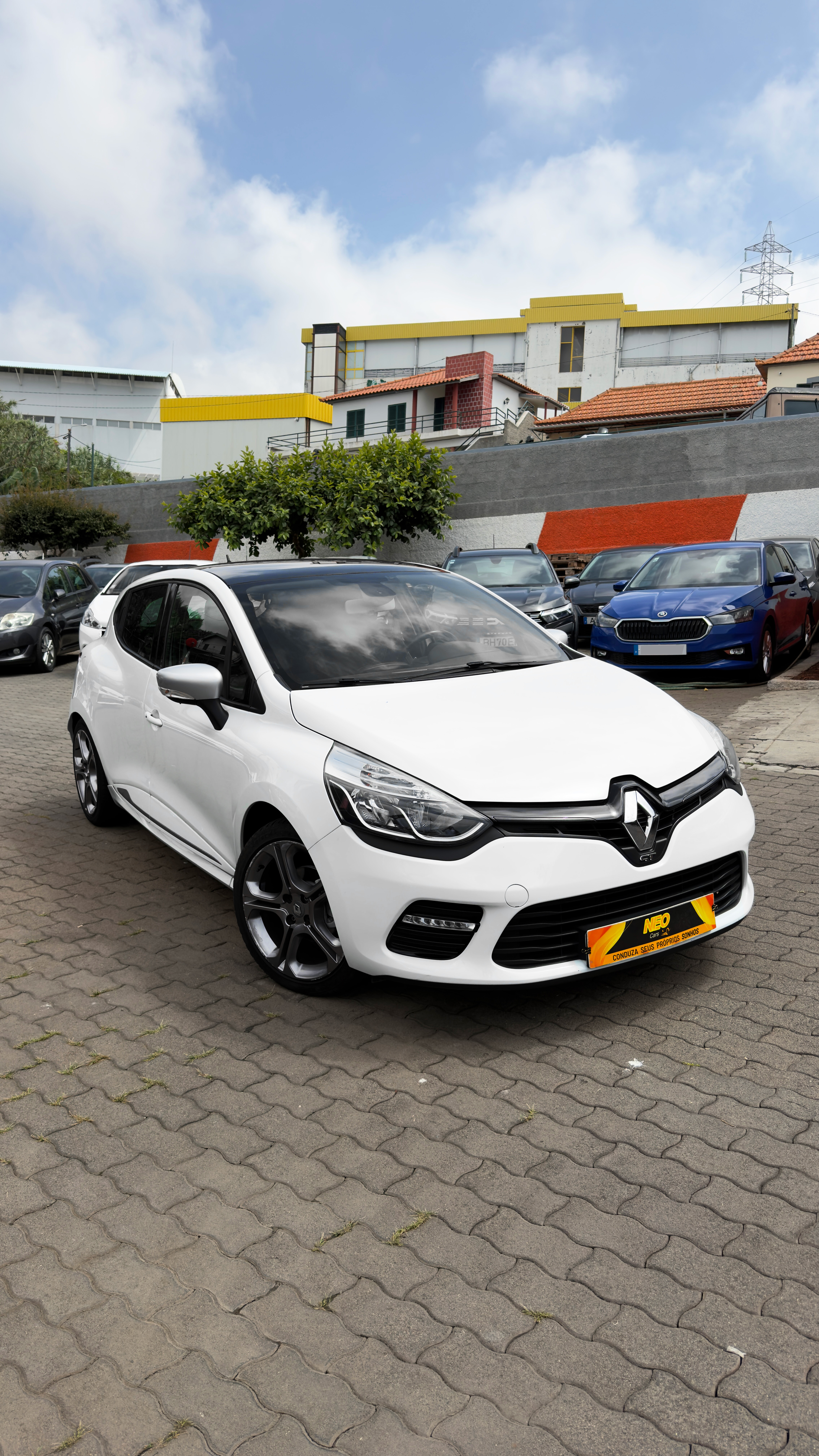 2016 RENAULT CLIO SPORT