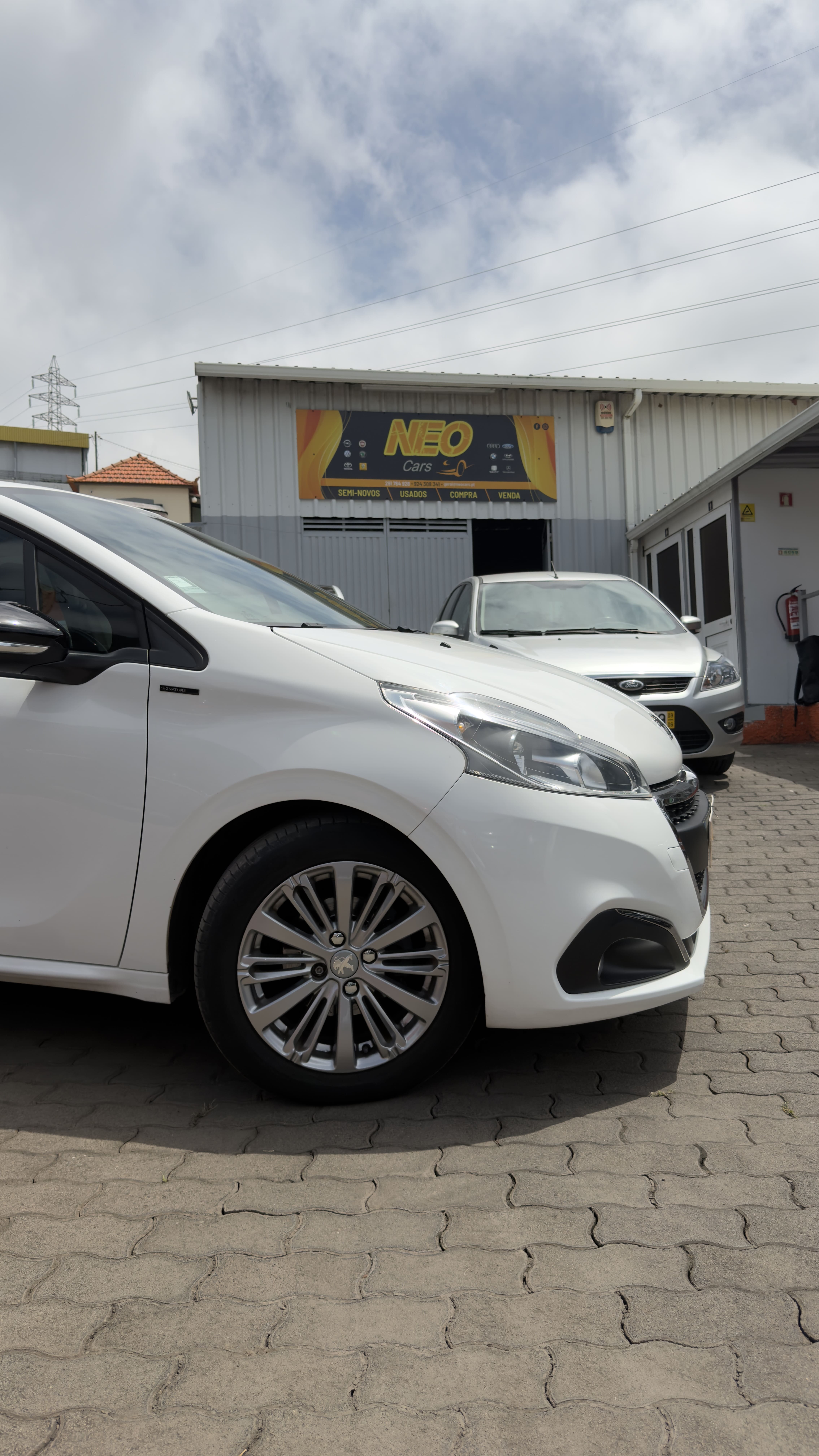 2018 PEUGEOT 208