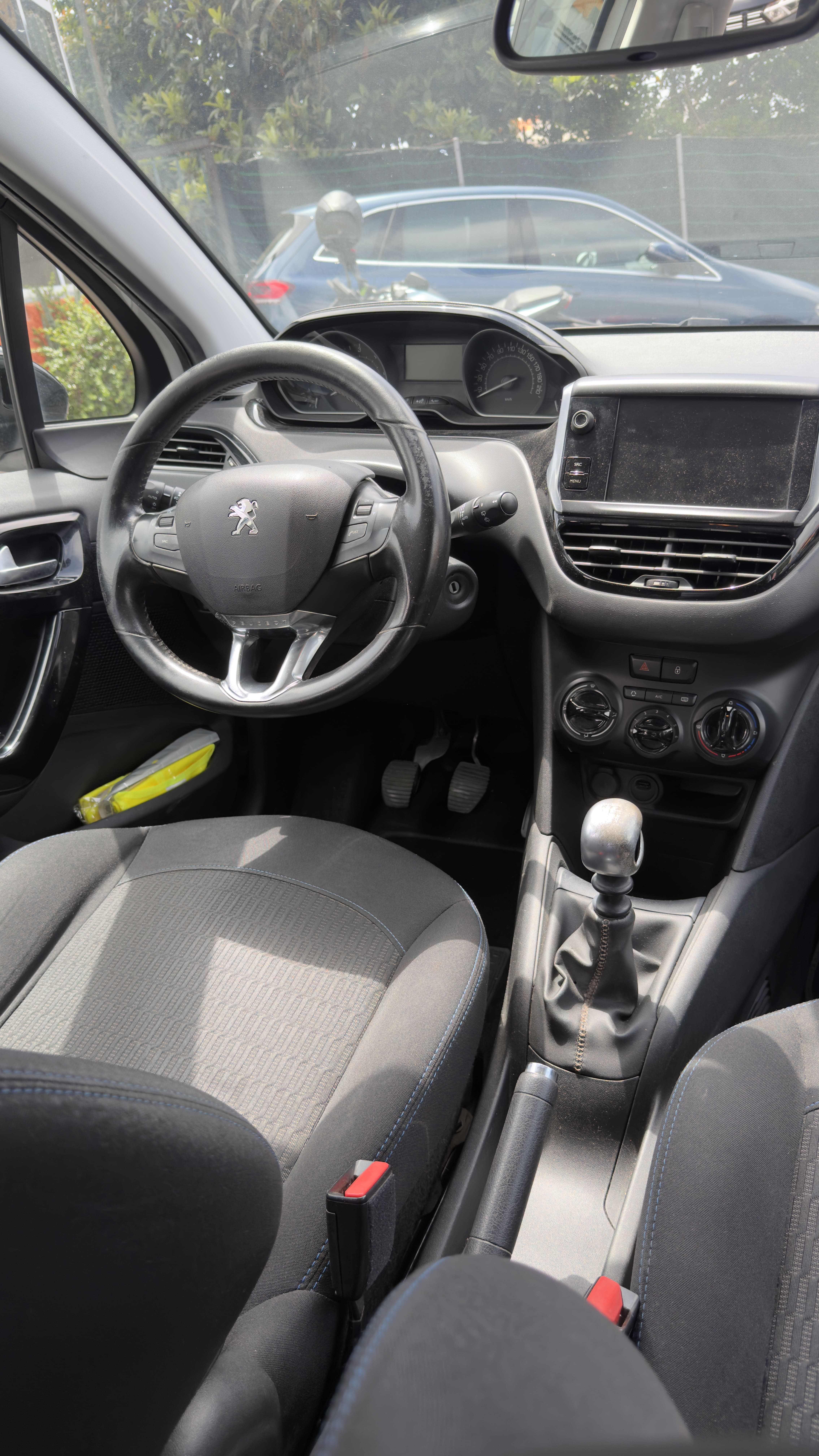2018 PEUGEOT 208