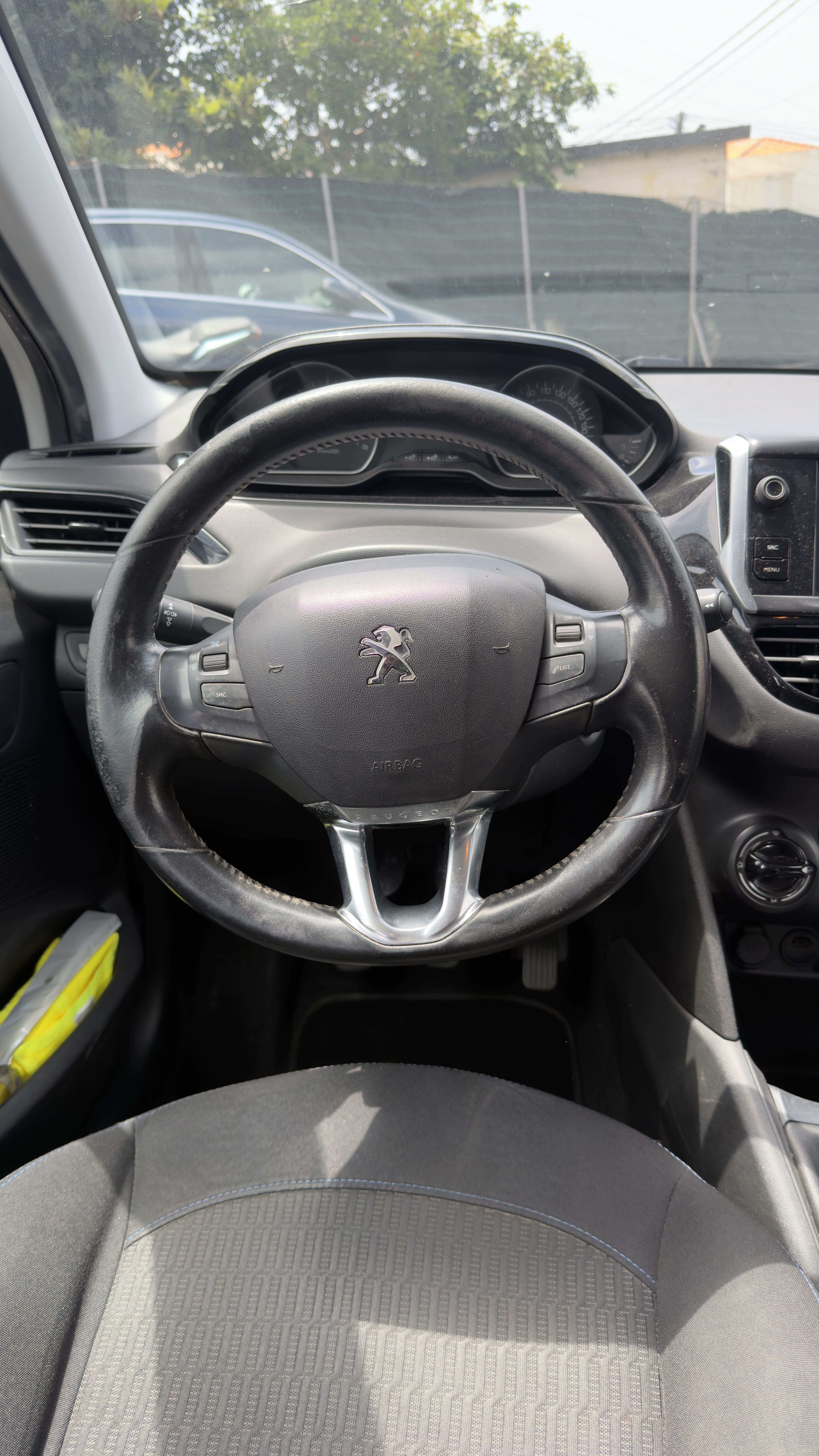 2018 PEUGEOT 208