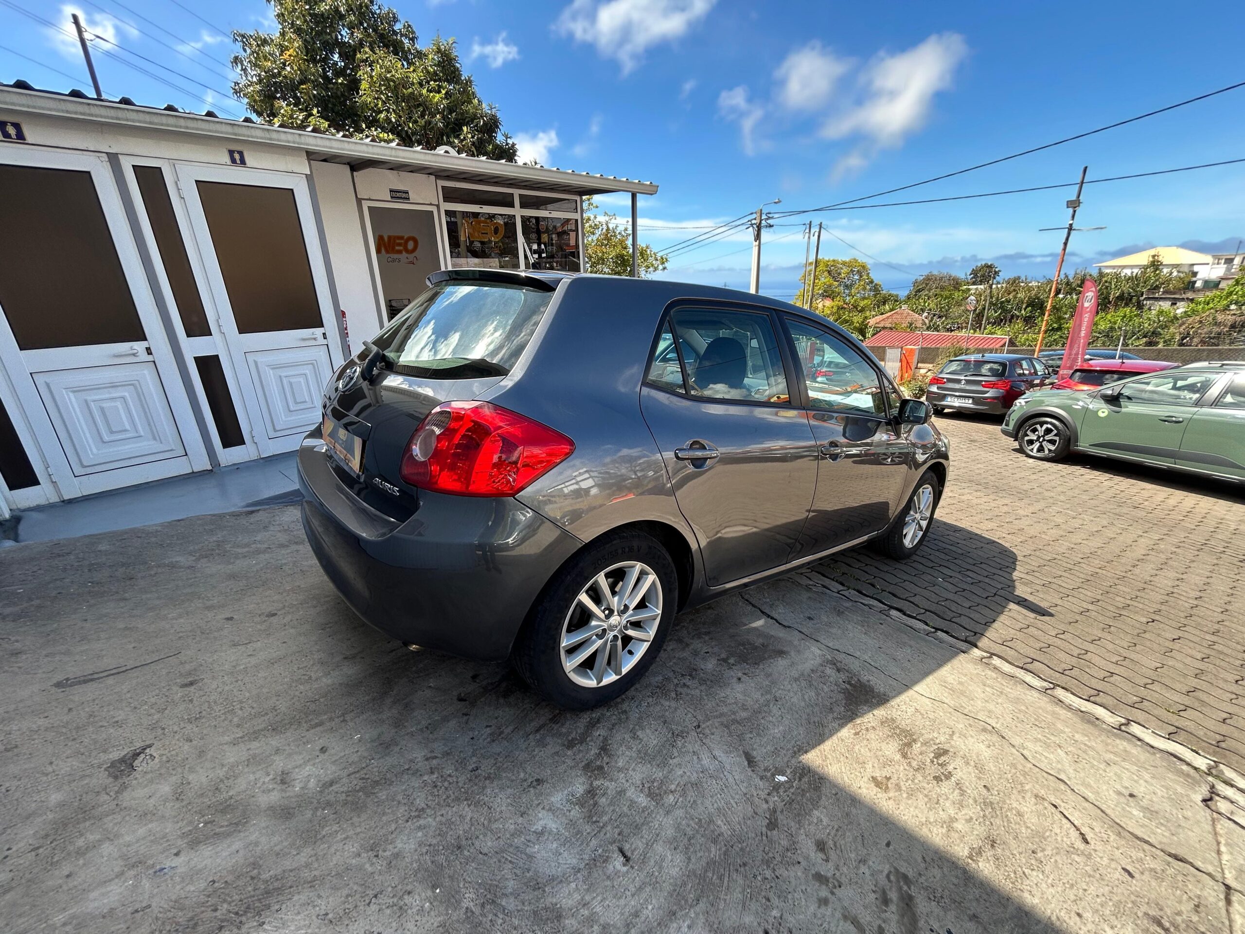 2009 TOYOTA AURIS
