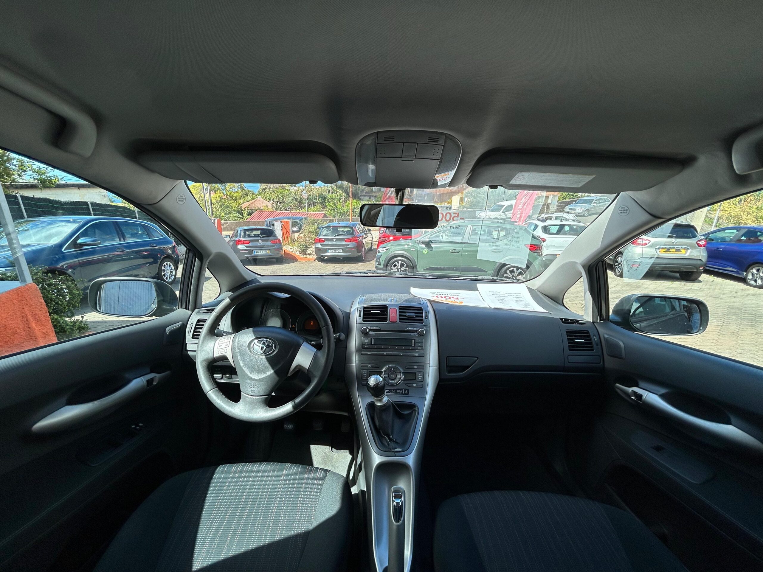 2009 TOYOTA AURIS
