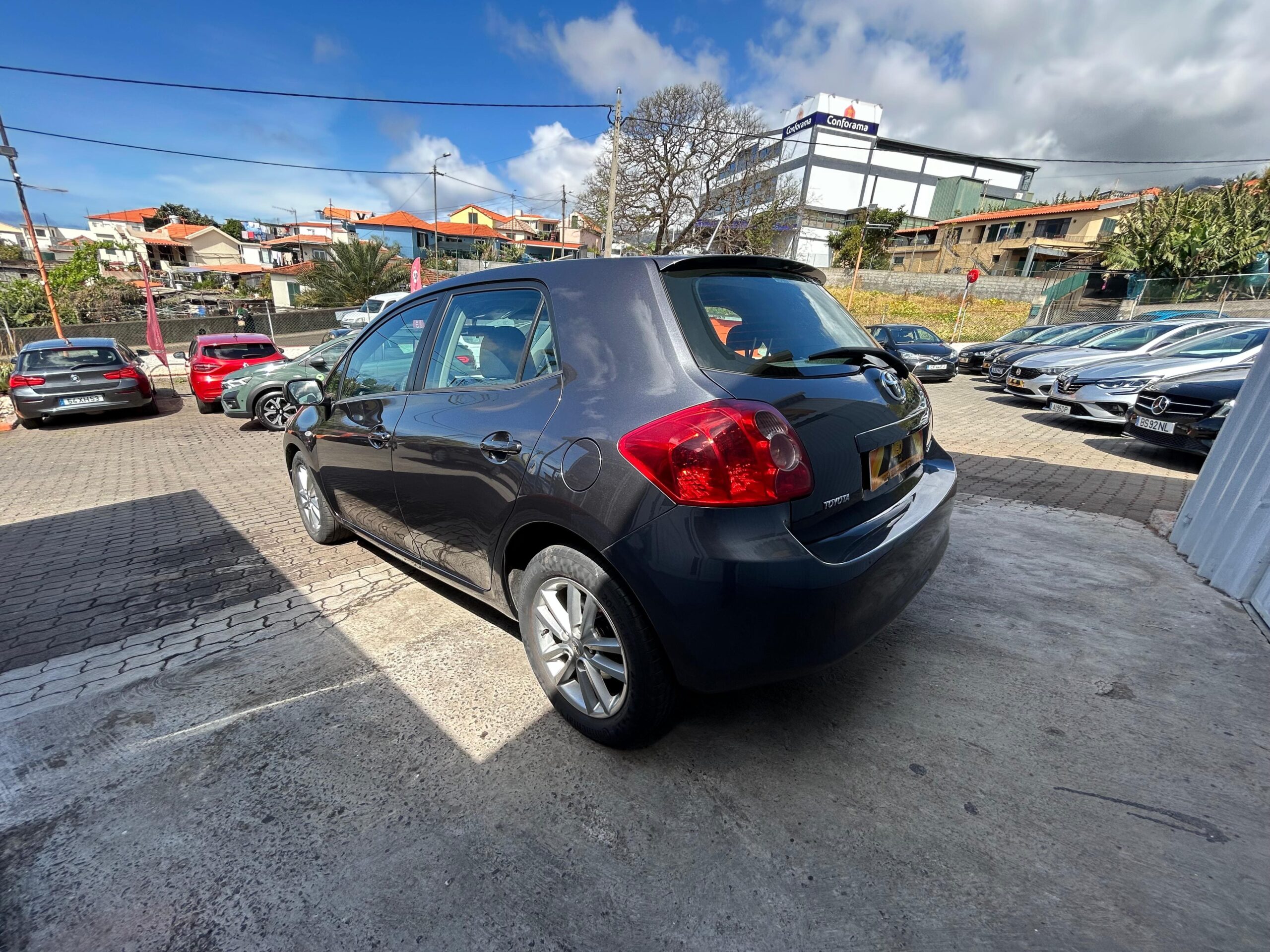 2009 TOYOTA AURIS