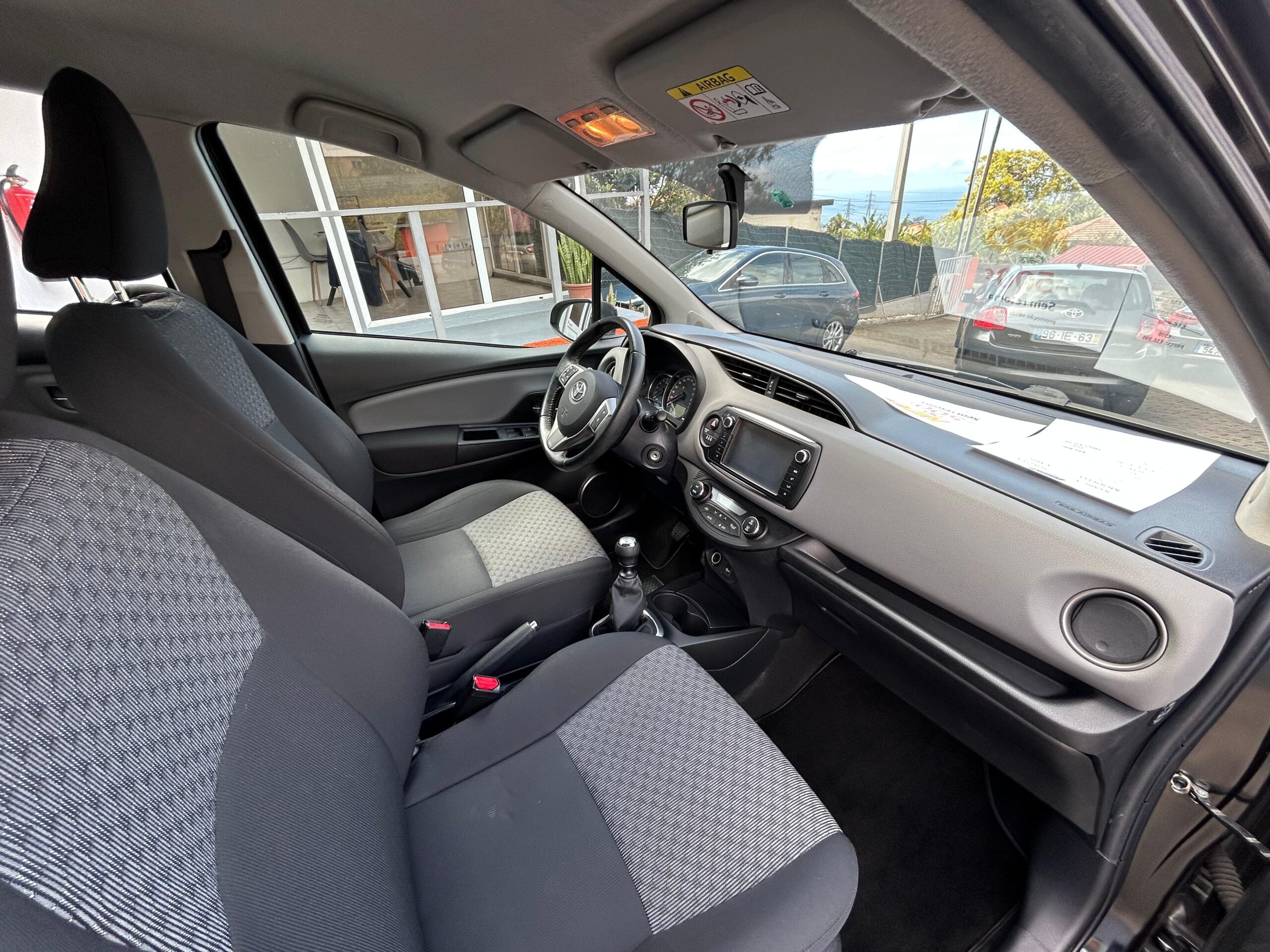 2014 TOYOTA YARIS