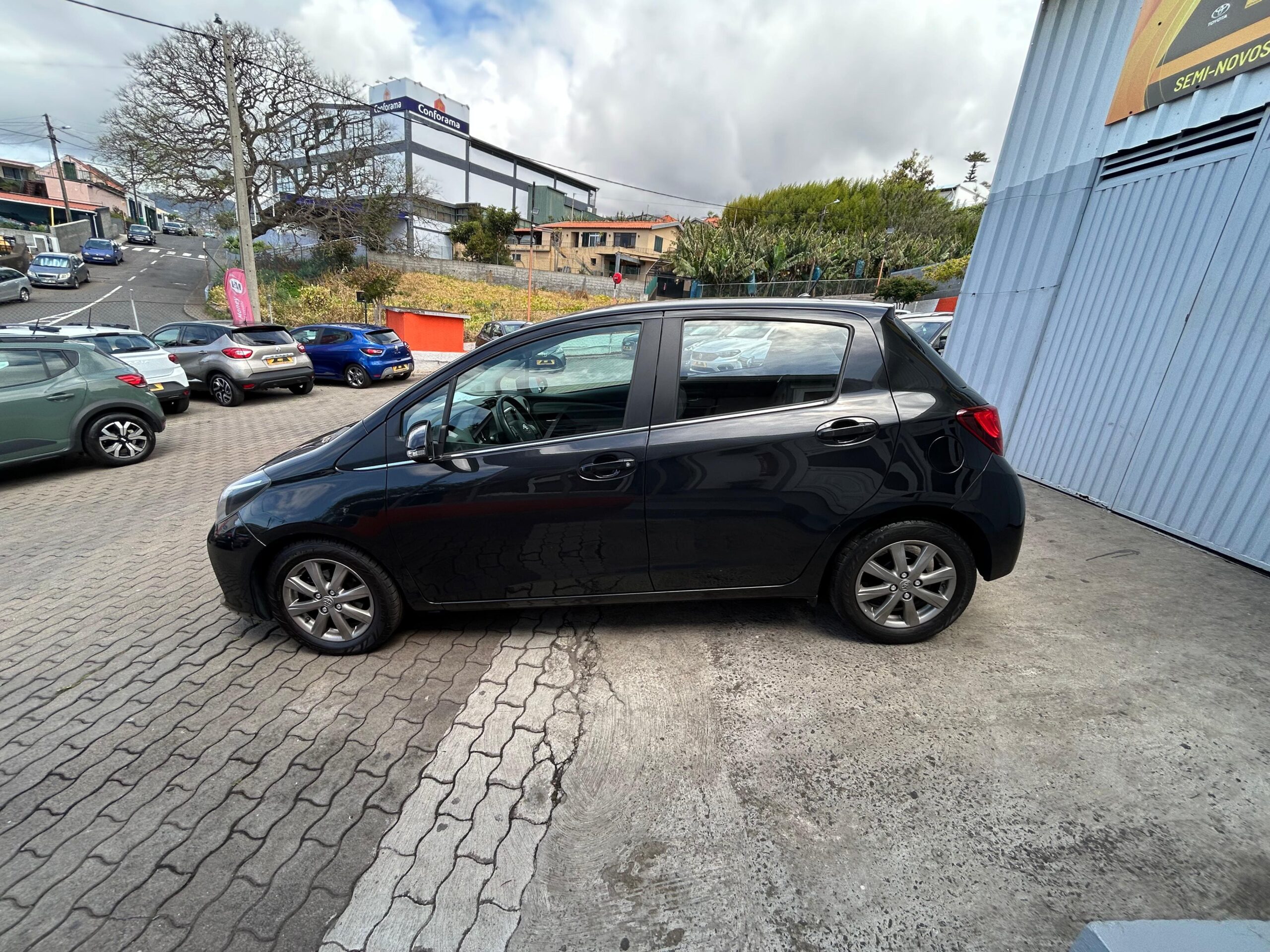 2014 TOYOTA YARIS