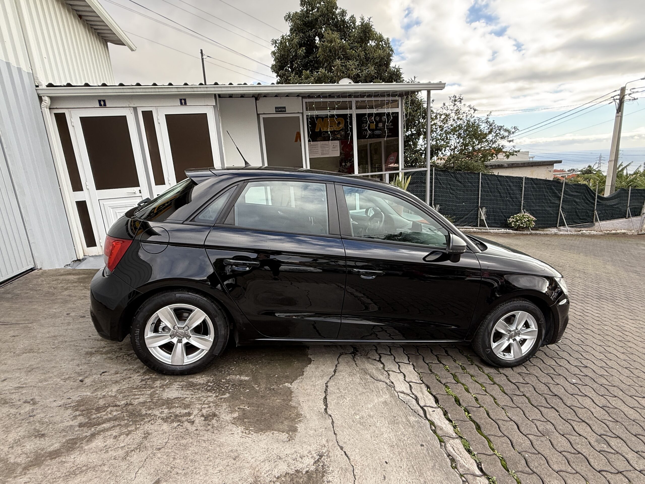 2015 AUDI A1